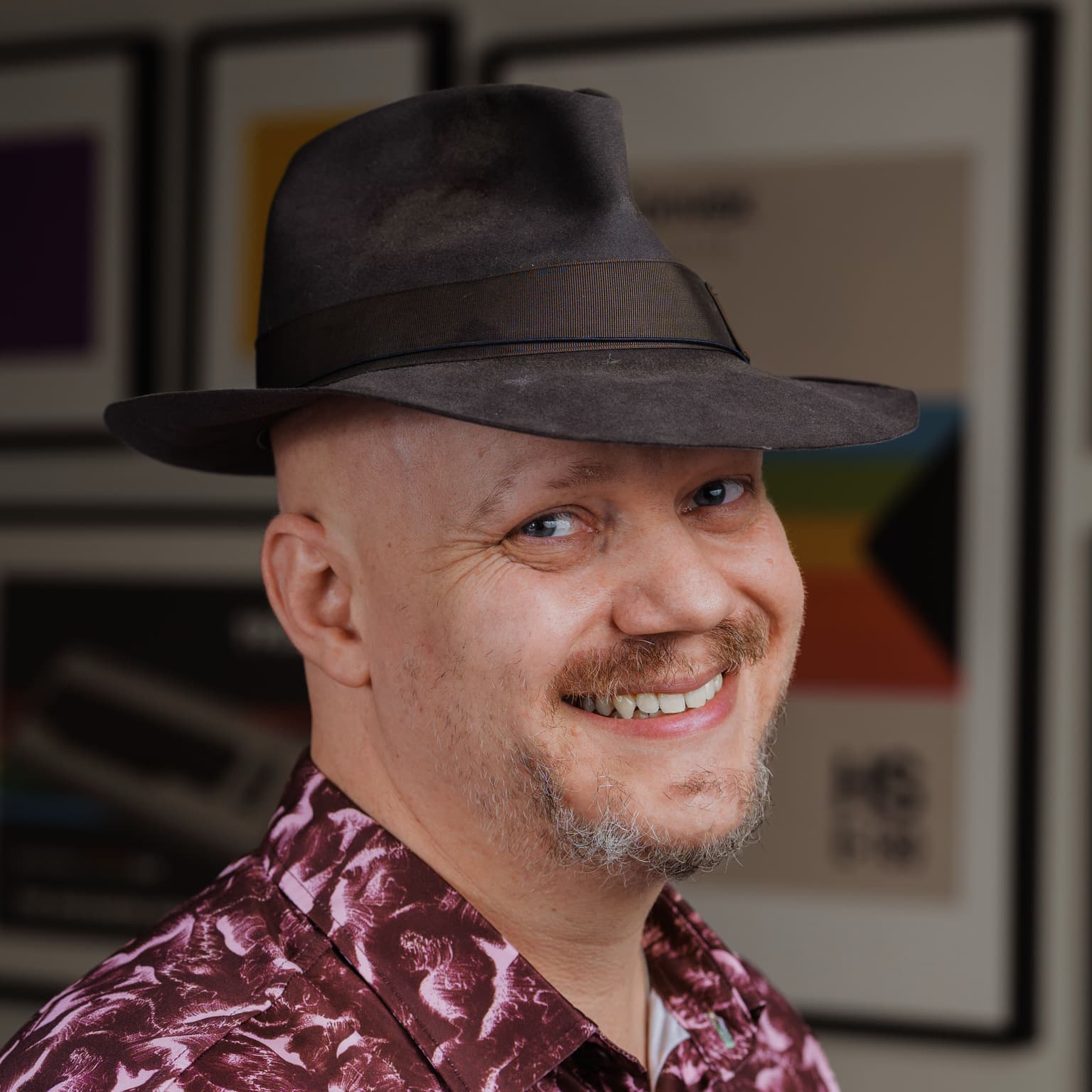 Photo of Seth Raphael